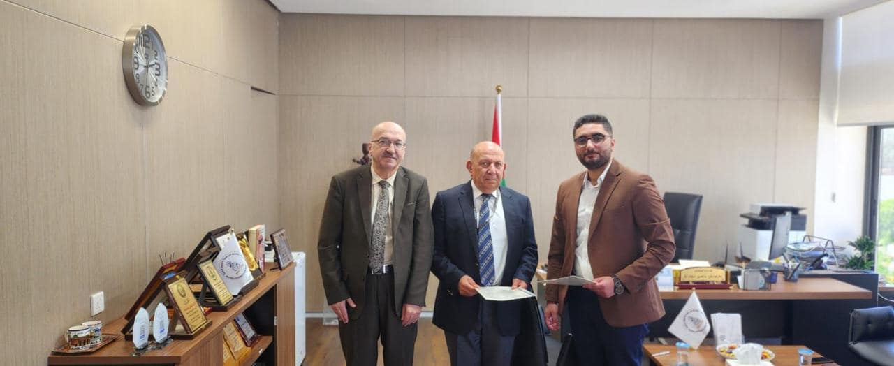 توقيع اتفاقية شراكة استراتيجية بين جامعة ابن سينا للعلوم الطبية وشركة مينا إديو لوجستك البريطانية