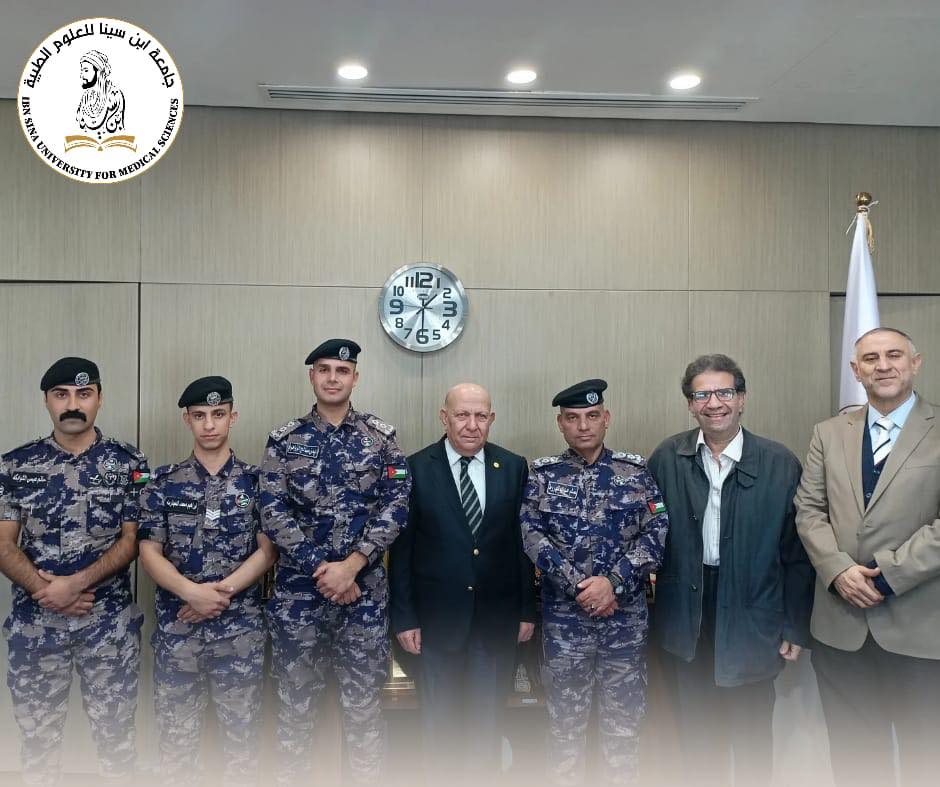 جامعة ابن سينا للعلوم الطبية تنظم يومًا توعويًا حول إطفاء الحريق  والسلامة العامة