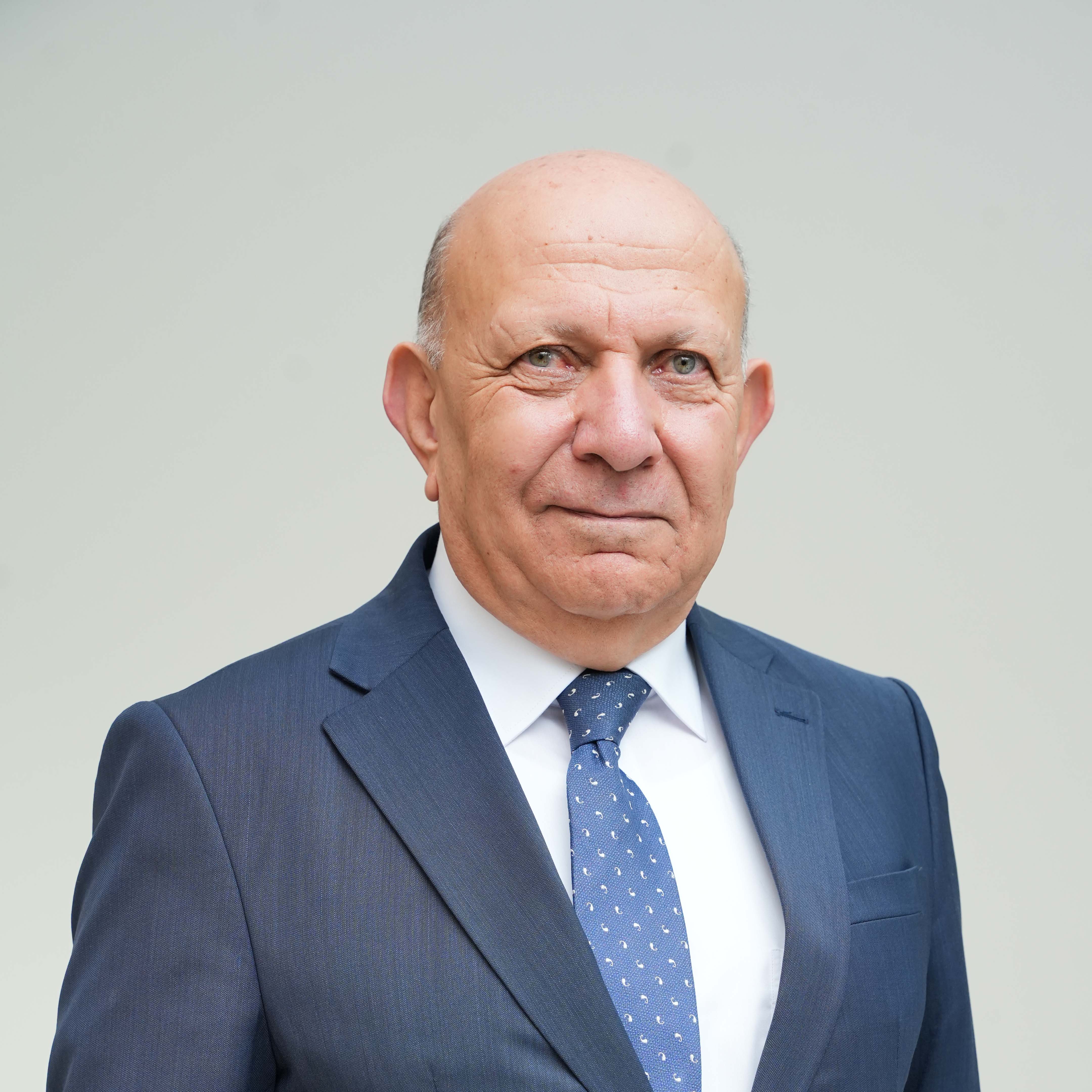 الأستاذ الدكتور درويش بدران